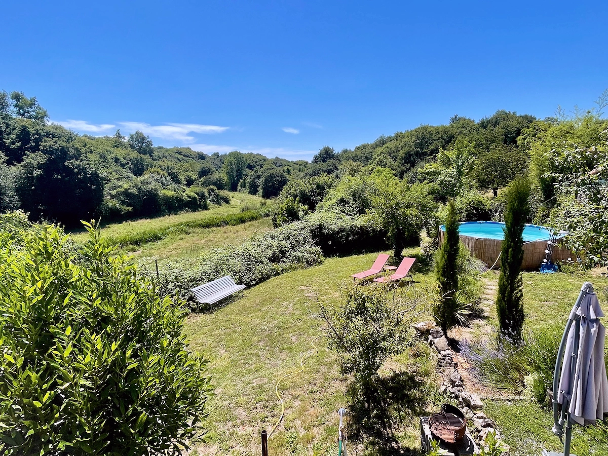 Le Repos du Potier — jardin et piscine